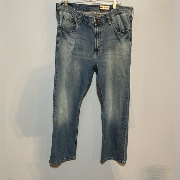 Jeans Wrangler Relaxed Boot Blue - Picture 2 of 6